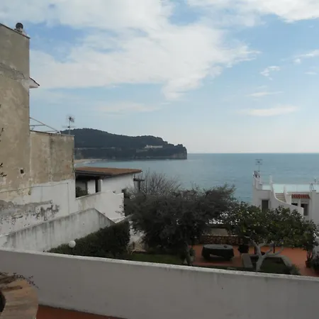 Apartment A Due Passi Dal Mare
