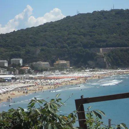 Apartment A Due Passi Dal Mare *