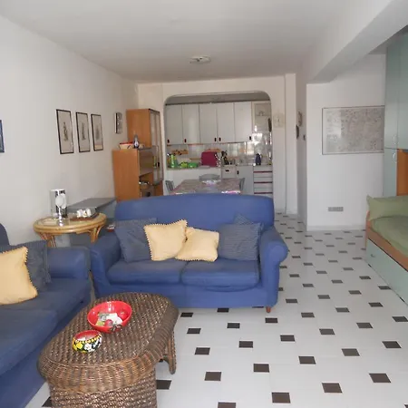 Apartment A Due Passi Dal Mare *